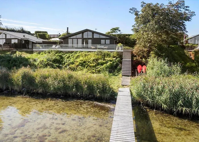 Fy325-munkebo-kamsbjerghuse-1-b * Munkebo